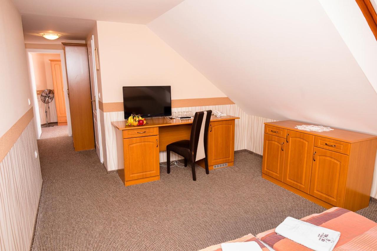 Bed and Breakfast Tinodi Fogado Sárvár Zewnętrze zdjęcie