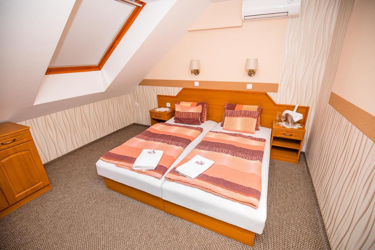 Bed and Breakfast Tinodi Fogado Sárvár Zewnętrze zdjęcie