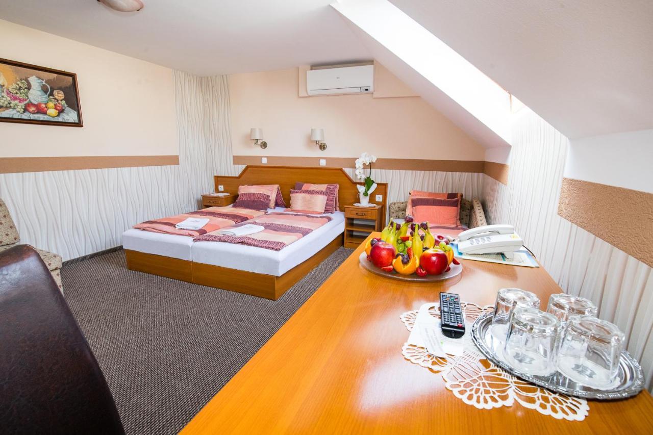 Bed and Breakfast Tinodi Fogado Sárvár Zewnętrze zdjęcie