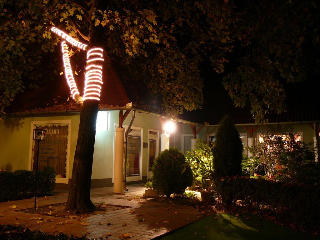 Bed and Breakfast Tinodi Fogado Sárvár Zewnętrze zdjęcie