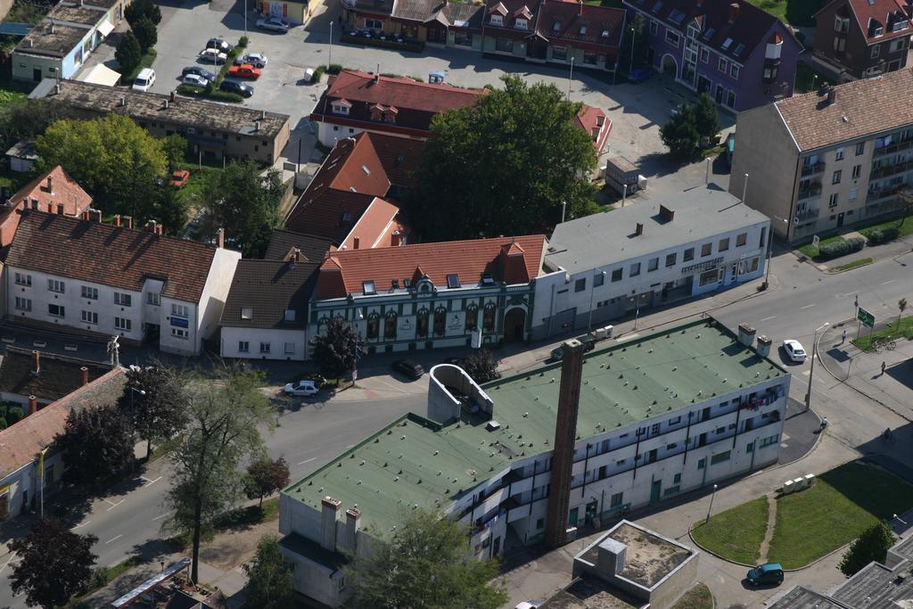 Bed and Breakfast Tinodi Fogado Sárvár Zewnętrze zdjęcie