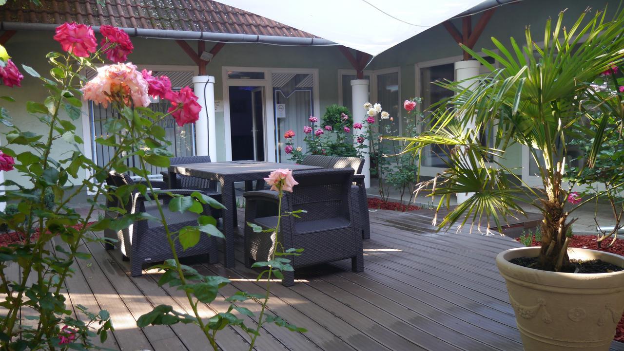 Bed and Breakfast Tinodi Fogado Sárvár Zewnętrze zdjęcie